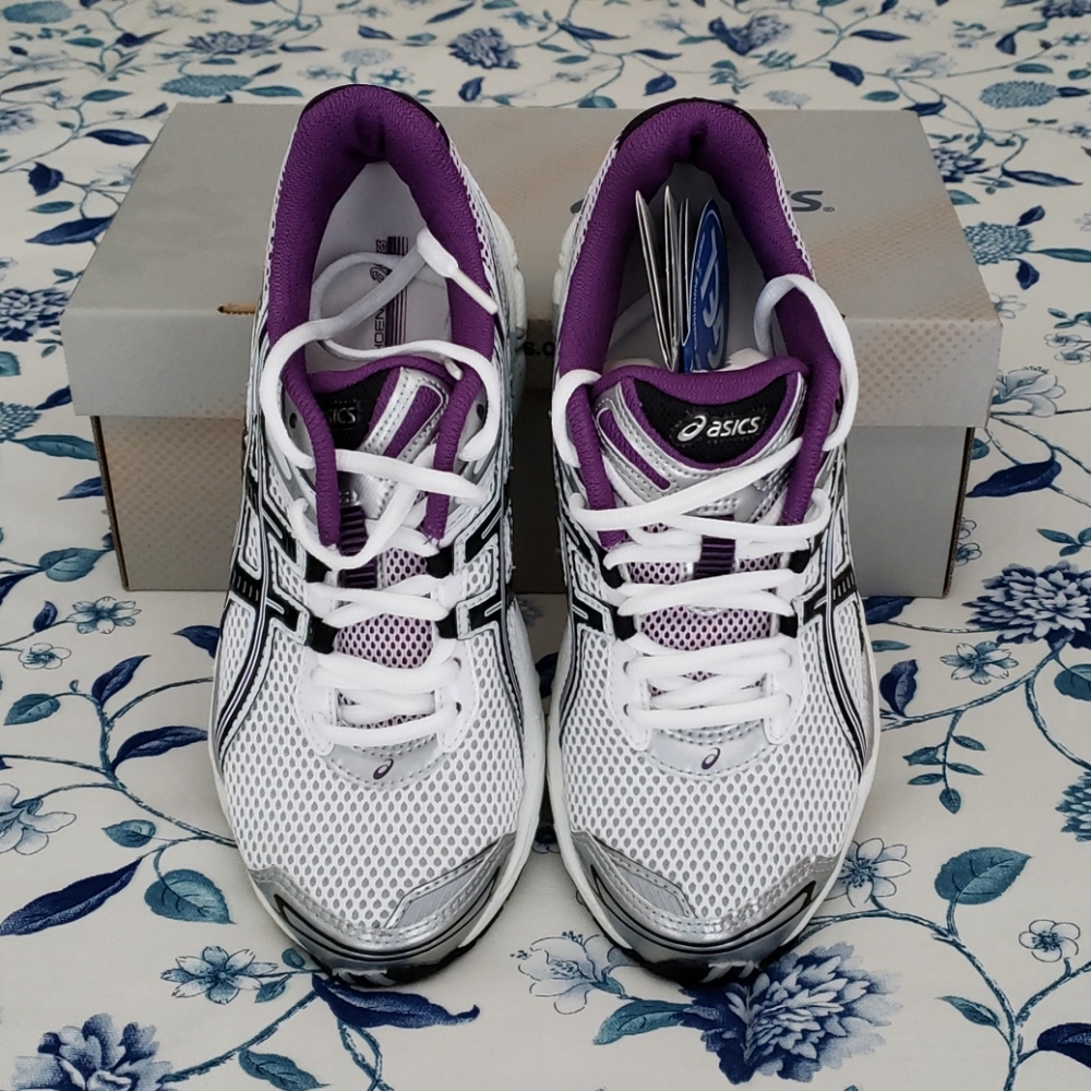 Asics Phoenix 2